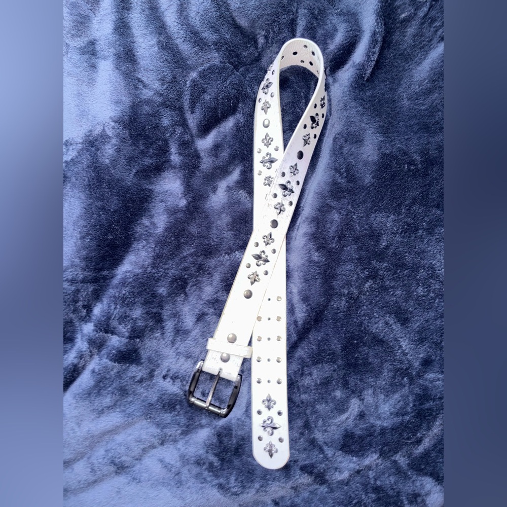 BKE Studded Fleur Leather Belt, size 34